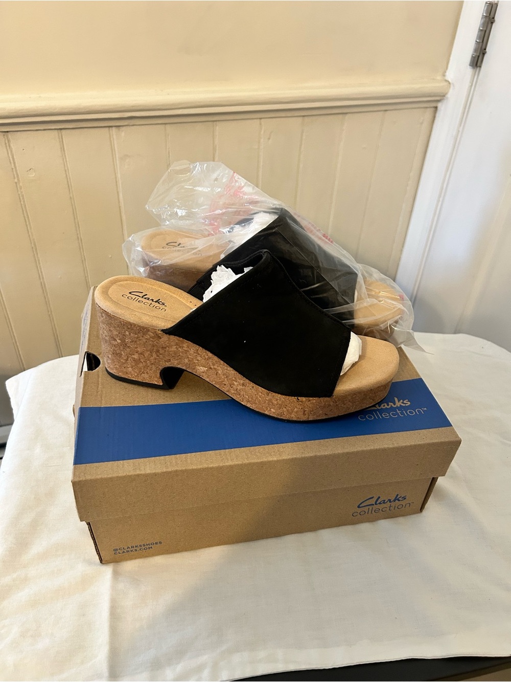 Clark’s Collection Nerisa Vine Cork Wedge Sandals/NIB-NWT/Black Nubuck/Size 11 W